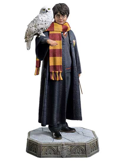 Prime Collectible Figures Harry Potter Harry Potter With Hedwig